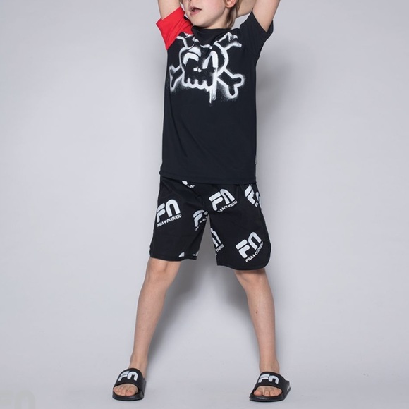 FN Surf Shorts 6-7 Years NEW - Picture 2 of 11